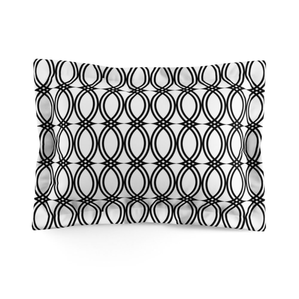 Black and White Chain Pattern Standard n King Pillow Shams