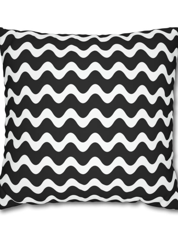 Black & White Wave Pillow Cover