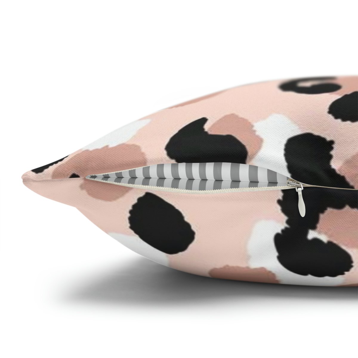 Stylish Beige n Black Leopard Euro Shams - Image 3