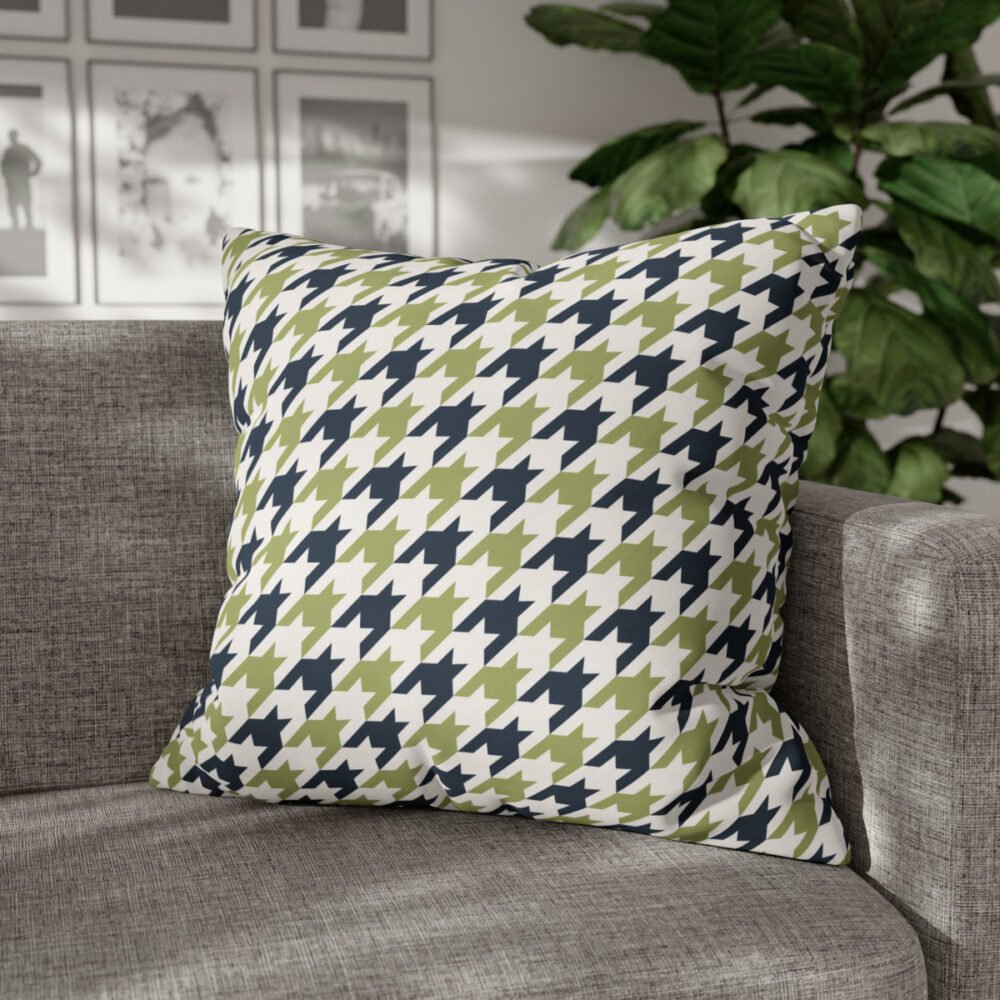 Blue Green Houndstooth on White Euro Shams - Image 4