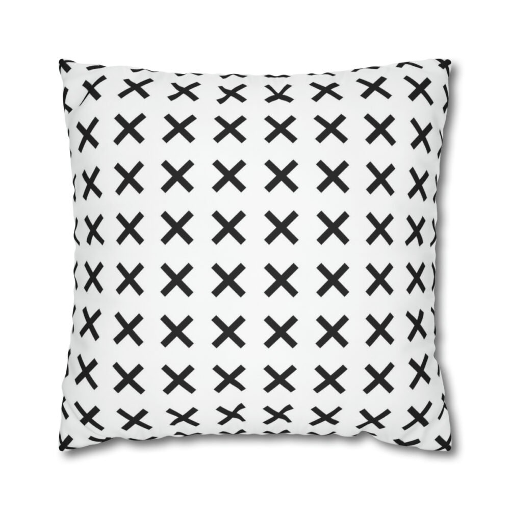 Black n White Geometric Euro Shams