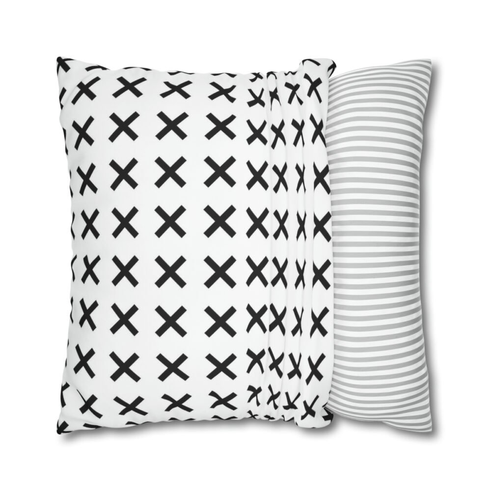 Printed Black n White Geometric Euro Shams - Image 2
