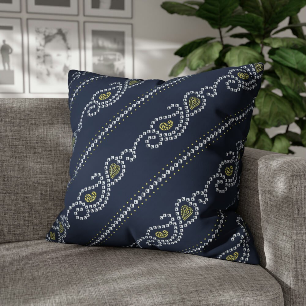 Paisley Bandanna Pattern on Navy Euro Shams - Image 4