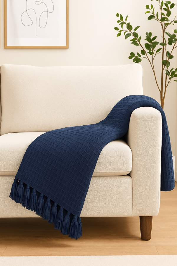 dark blue throw blanket